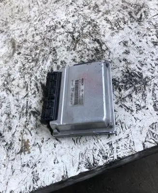 Honda Civic Engine control unit/module 281010419