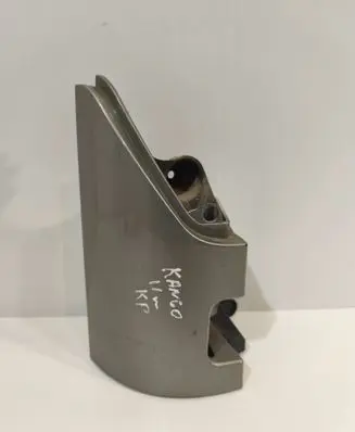 Rear/tail light trim molding