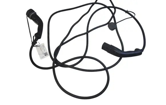 Nissan Leaf II (ZE1) Electric car charging cable 33329534 296M45SH1B