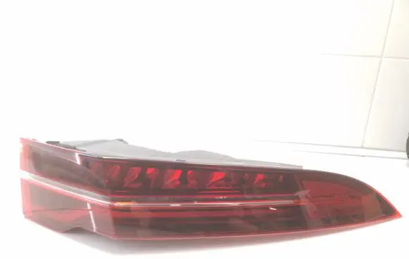 Jaguar I-Pace Rear/tail lights J9D313404CC