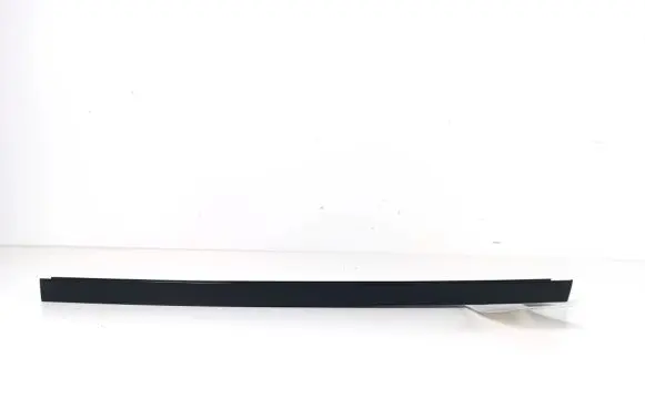 Mercedes-Benz ML W166 Rear door windshield rail A1667300119