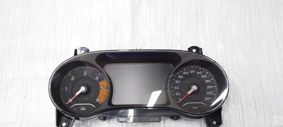 Jeep Compass Speedometer (instrument cluster)