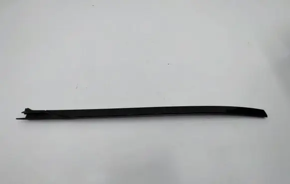 BMW X5 G05 Windshield trim 7463527