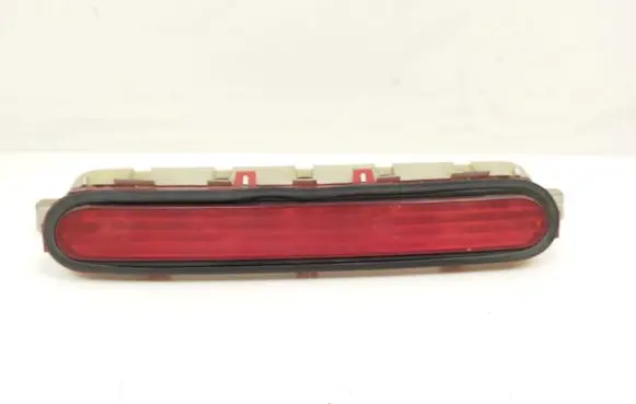 Toyota Corolla E120 E130 Third/center stoplight 815700F011