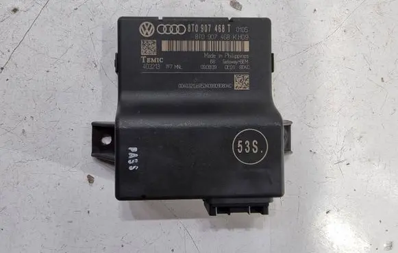 Audi A4 S4 B8 8K Gateway control module 8T0907468T 403213 8T0907468K
