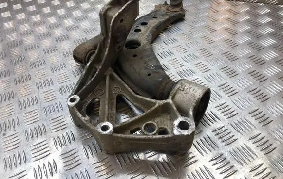 Volkswagen Polo IV 9N3 Front lower control arm/wishbone 6Q0199294D