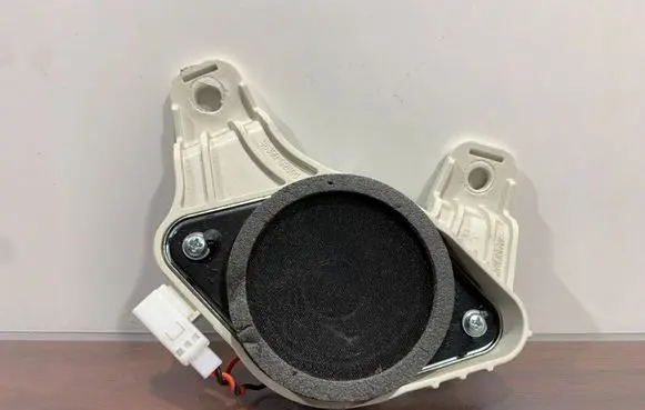 Hyundai Ioniq Front door high frequency speaker C93745410