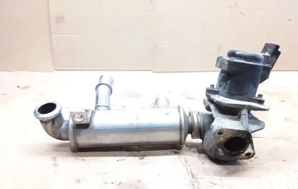 Ford Focus EGR valve 9672880080