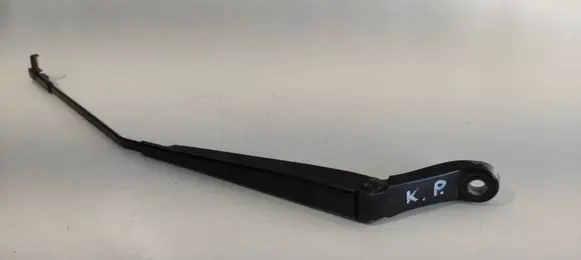 Peugeot 407 Front wiper blade arm