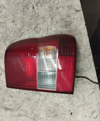 Mitsubishi Pajero Pinin Rear/tail lights MR415092 28710202