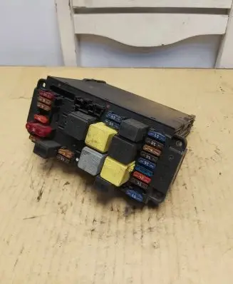 Mercedes-Benz C W203 Fuse module 2035451701
