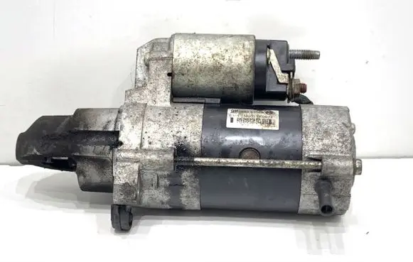 Opel Zafira C Starter motor 55570068