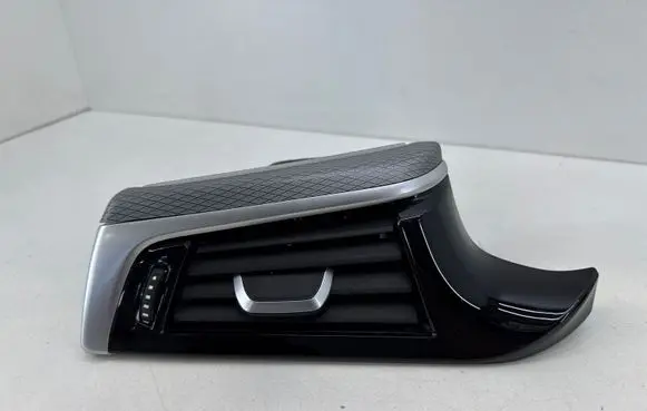 BMW 5 G30 G31 G38 Dashboard side air vent grill/cover trim 16828110
