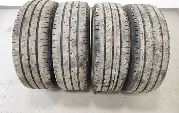 Volkswagen Transporter - Caravelle T5 R16 C summer tire 7H0601027D