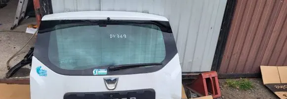 Dacia Duster Tailgate/trunk/boot lid DV369