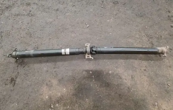 Mercedes-Benz C W203 Middle center prop shaft A2034104606 2034104606