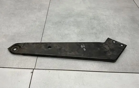 Volkswagen PASSAT B8 Radiator support slam panel bracket 3G0805932