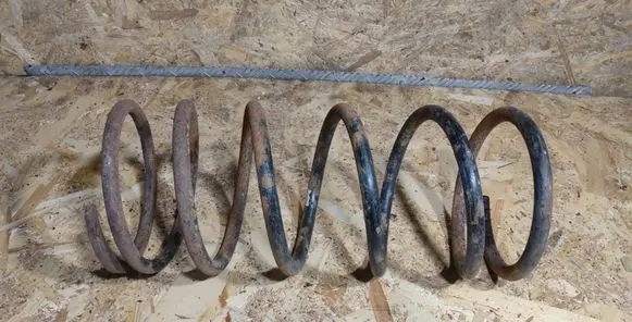 Hyundai Santa Fe Front coil spring