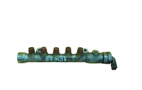 Mazda 6 Fuel line pipe SHY1