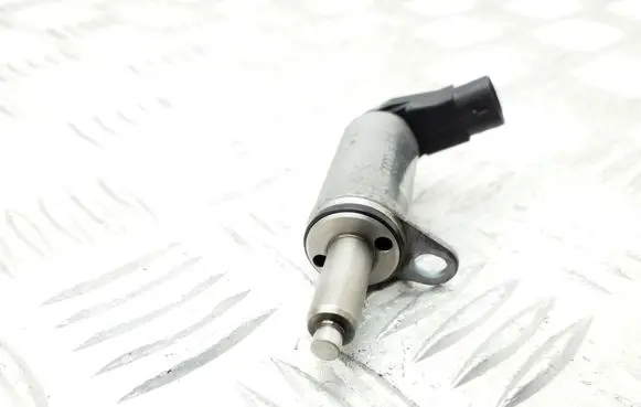 Audi A6 S6 C7 4G Camshaft position sensor 06H103697A