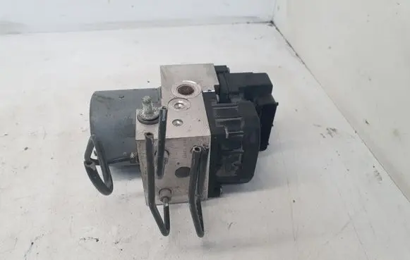 Nissan NP300 ABS Pump 47660VK310