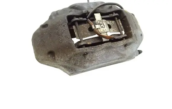 Volkswagen Touareg II Front brake caliper 7P6615105AE