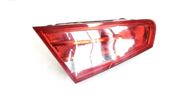 Audi A3 S3 8V Tailgate rear/tail lights 8V3945093