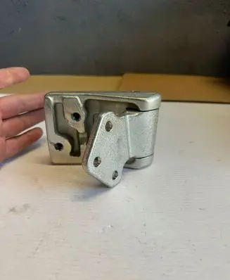 Volkswagen Transporter - Caravelle T5 Loading door lower hinge 7H0827154F