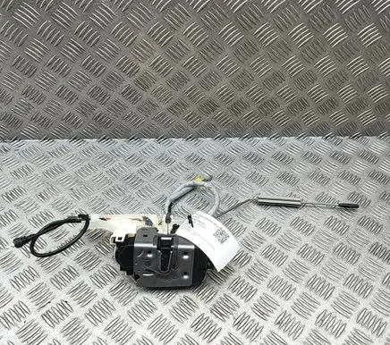 Mercedes-Benz Sprinter W907 W910 Front door lock A9077200300