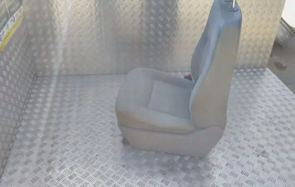 Volkswagen Transporter - Caravelle T5 Front driver seat 7H0881303E 7H0881201 7H0881202
