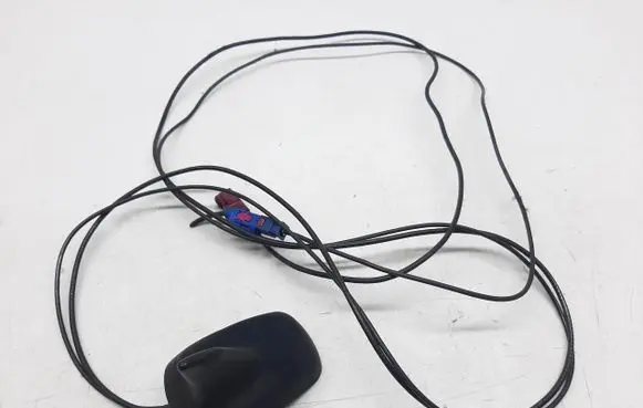 Audi A3 S3 8P Aerial GPS antenna 8P0035503K