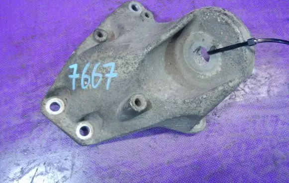 Audi A6 Allroad C6 Gearbox mounting bracket 4F0399113B