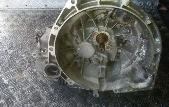 Ford Ka Manual 5 speed gearbox 3S5R7002AB XS6R-7F096-AB