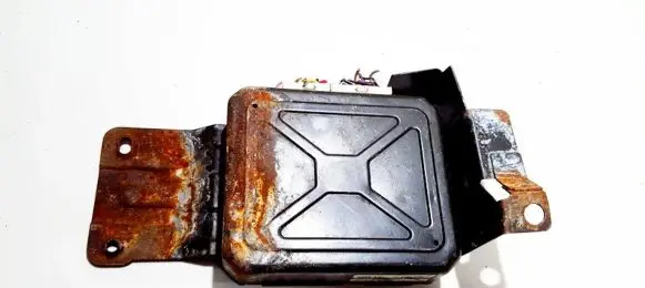 Mazda 323 F ABS control unit/module bb1p67650b 401618d0000