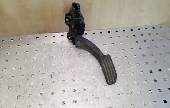 Volvo XC60 Accelerator throttle pedal 6G929F836CD 6PV00922002