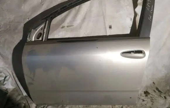 Fiat Croma Front door pilkos