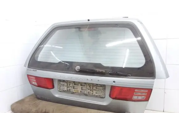 Mitsubishi Galant Tailgate/trunk/boot lid