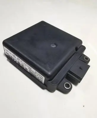 Jeep Grand Cherokee Blind spot module 68137930AE A2C73635806 42859B