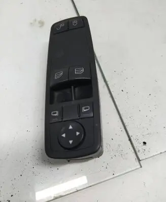 Mercedes-Benz A W169 Electric window control switch A1698206410 03728250