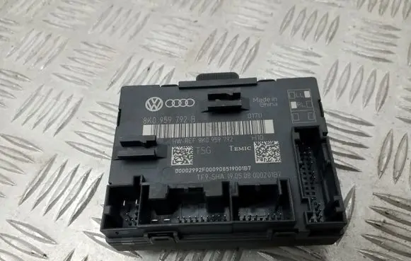 Audi A4 S4 B8 8K Door control unit/module 8K0959792B
