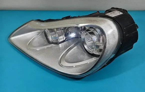 Headlight/headlamp