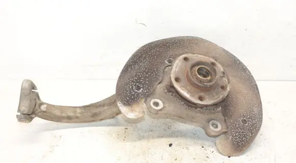 Front wheel hub