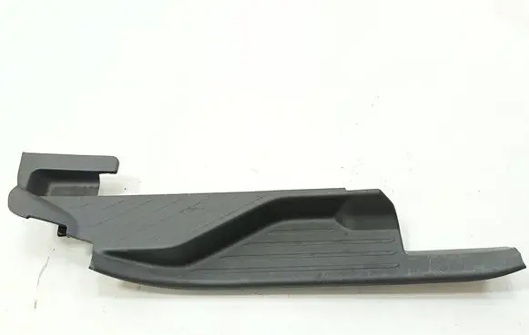 Toyota Prius+ (ZVW40) Rear sill (body part) 6791747060 NUH40