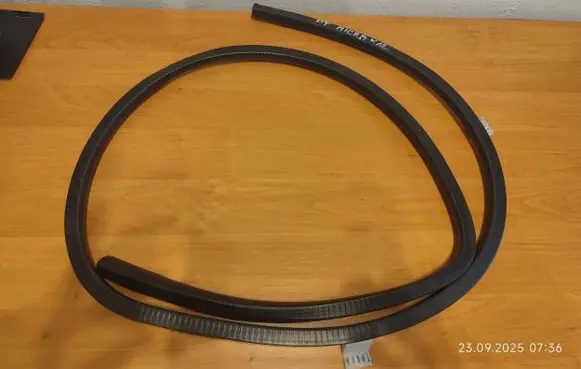 Nissan Micra Rear door rubber seal (on body) 