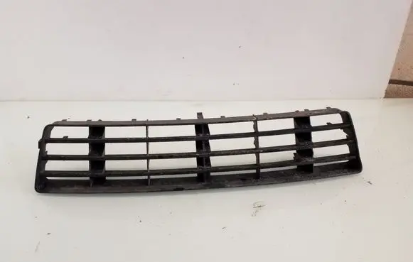 Audi A6 S6 C5 4B Front bumper lower grill