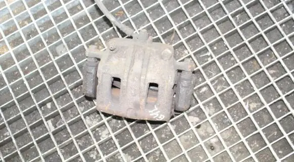 KIA Sorento Front brake caliper