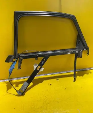 Audi A4 S4 B7 8E 8H Rear door window/glass frame 8E0839462B