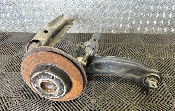 Mercedes-Benz A W176 Rear wheel hub spindle/knuckle 2460306