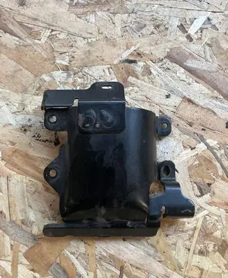 Land Rover Discovery Sport Other engine bay part 3J329A072AA 7137091