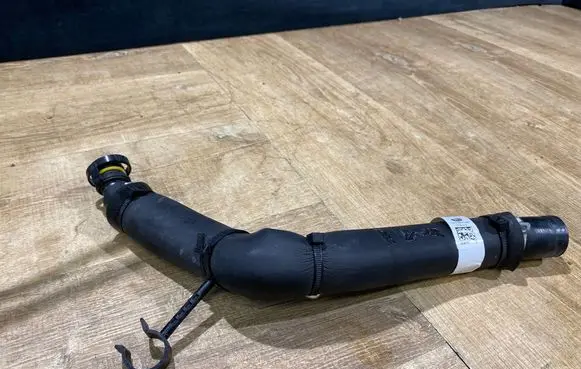 Jaguar E-Pace Air intake hose/pipe L4P39K617BB 17062019